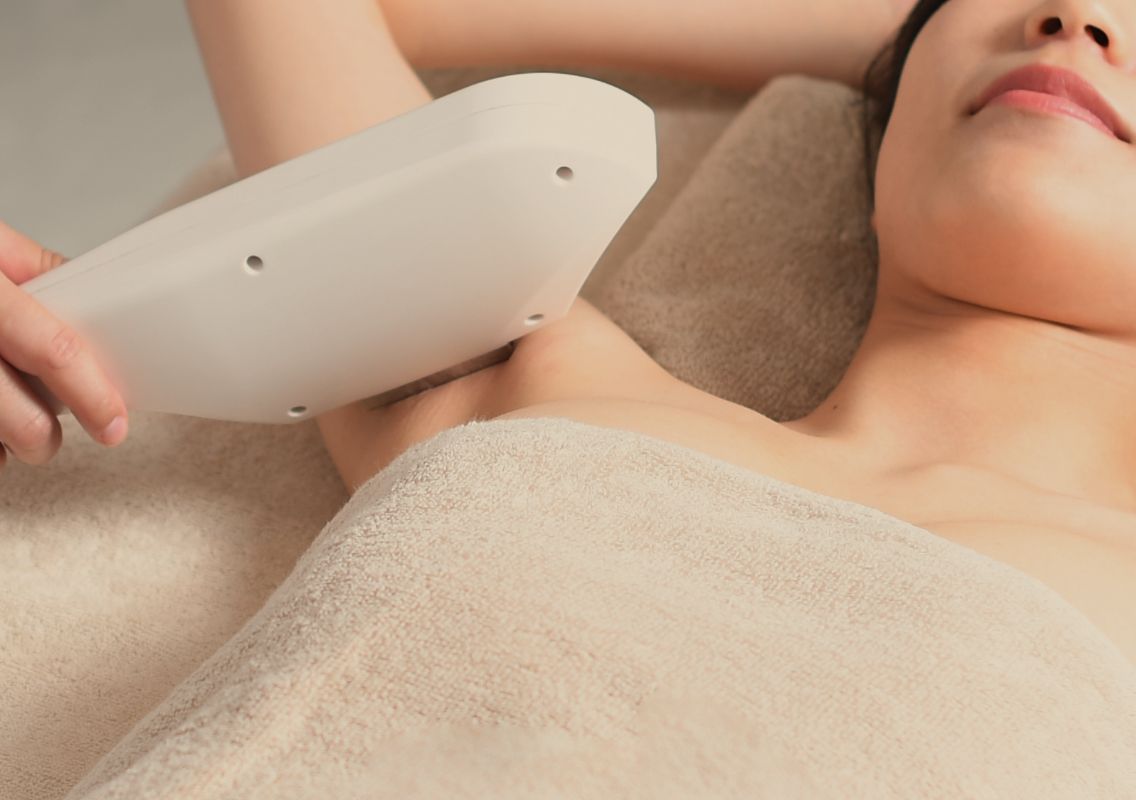 脱毛の施術イメージ写真